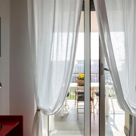 Sky Santa Giulia Appartement Milan