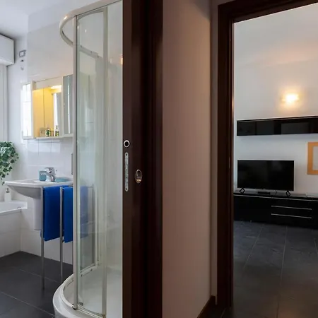 Sky Santa Giulia Apartman *